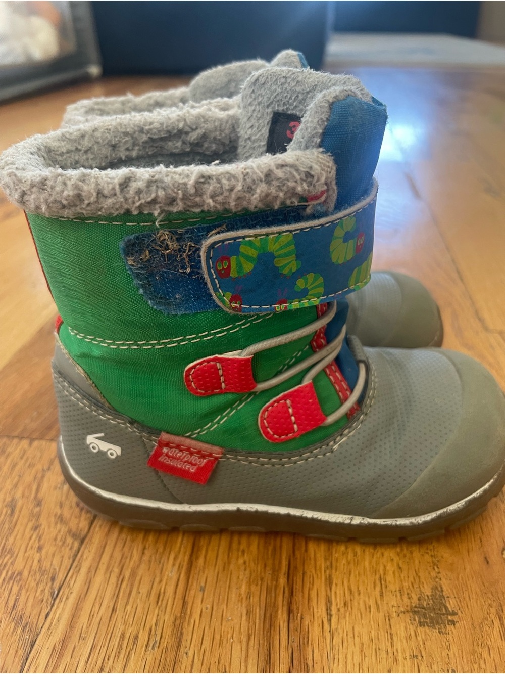 See Kai Run Kids Very Hungry Caterpillar Green & Gray Winter Boots with Red